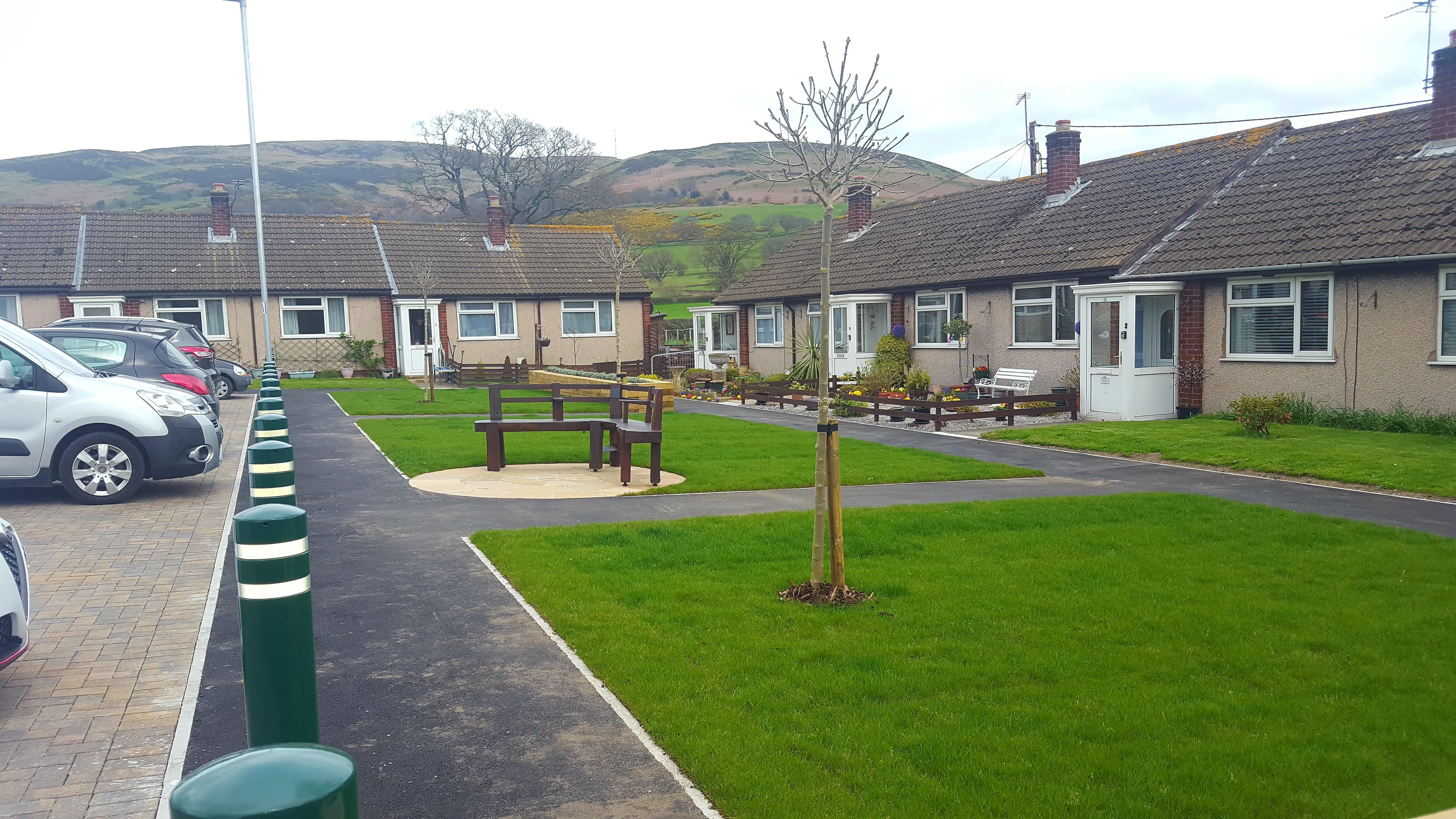 Environmental improvements of new grassed area and raised planting beds to Porth Y Waen at Aberwheler