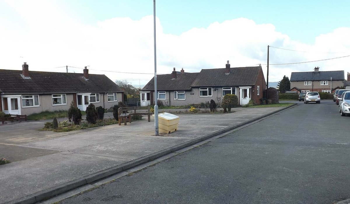 Street view of Porth Y Waen properties at Aberwheler