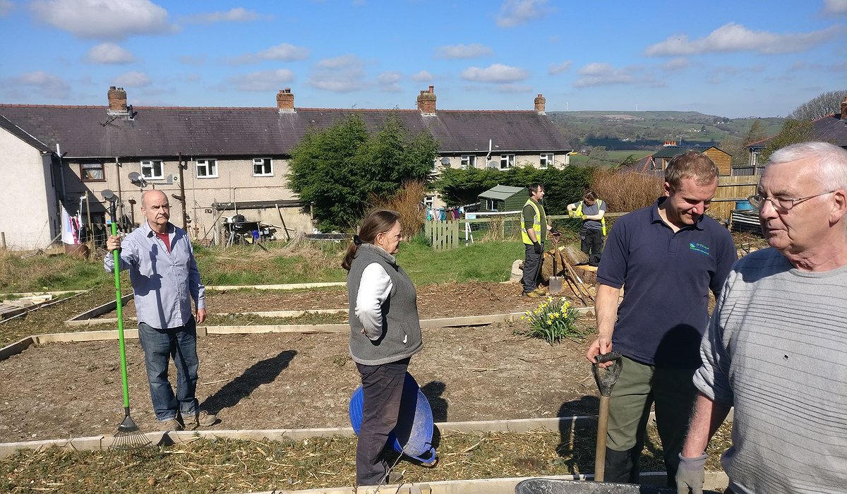 People taking part and working at the Corwen allotments as part of the Nature for Health project